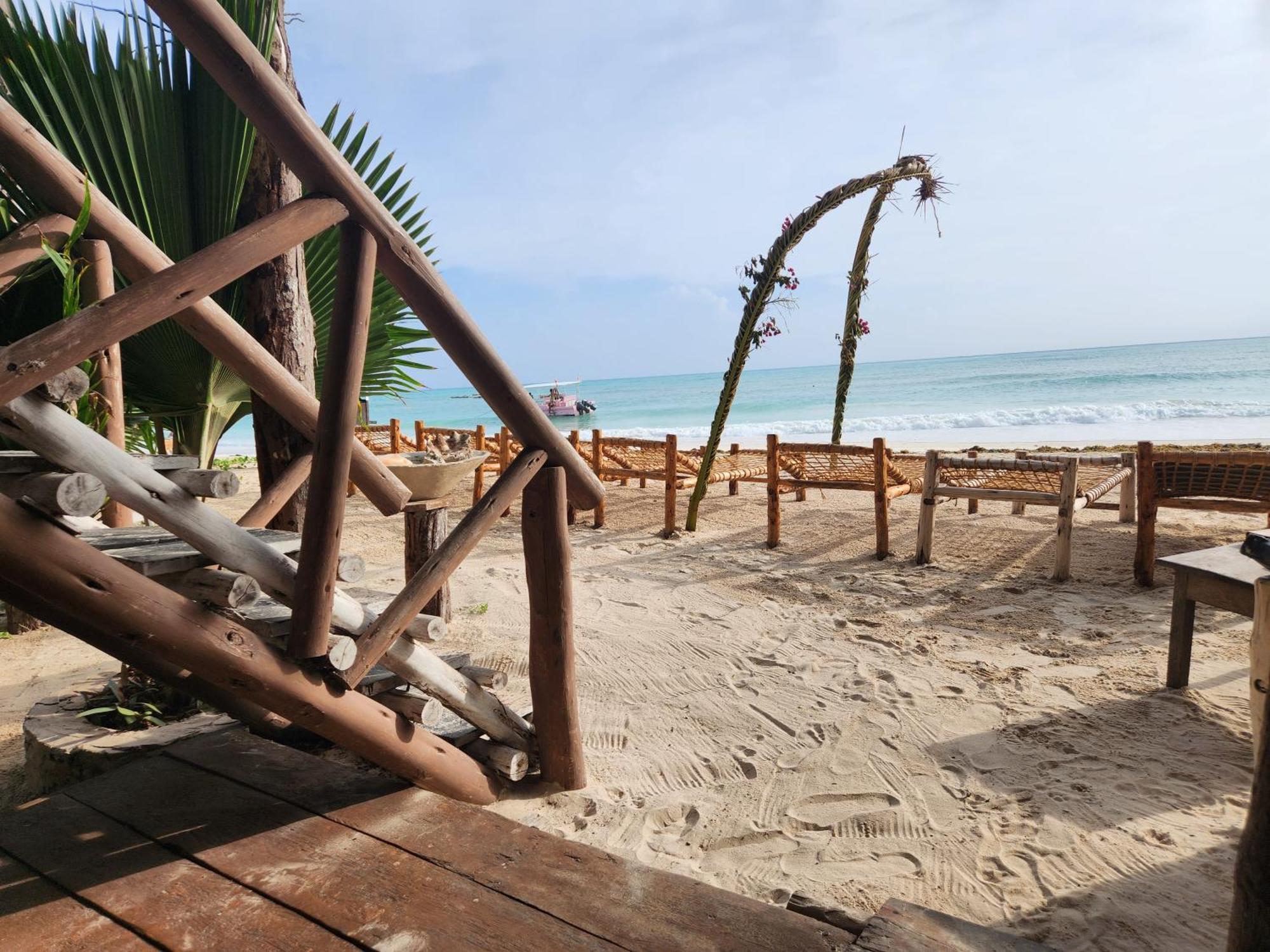 Hotel Two Palms Jambiani  Exterior foto